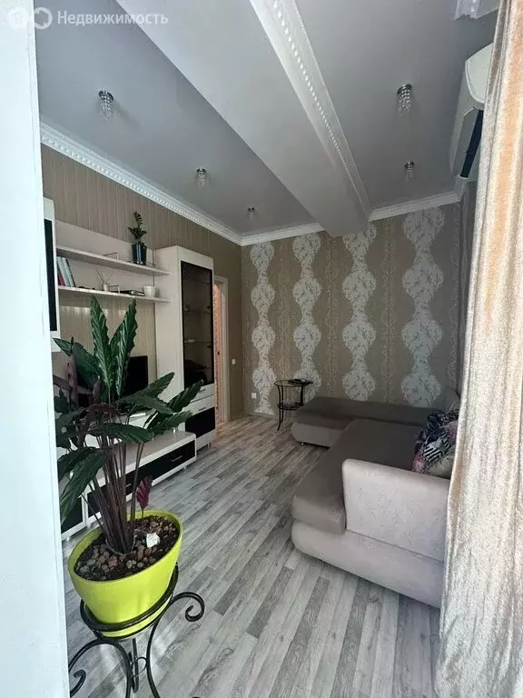 2-комнатная квартира: Сочи, Молодогвардейская улица, 2/30 (46 м) - Фото 1