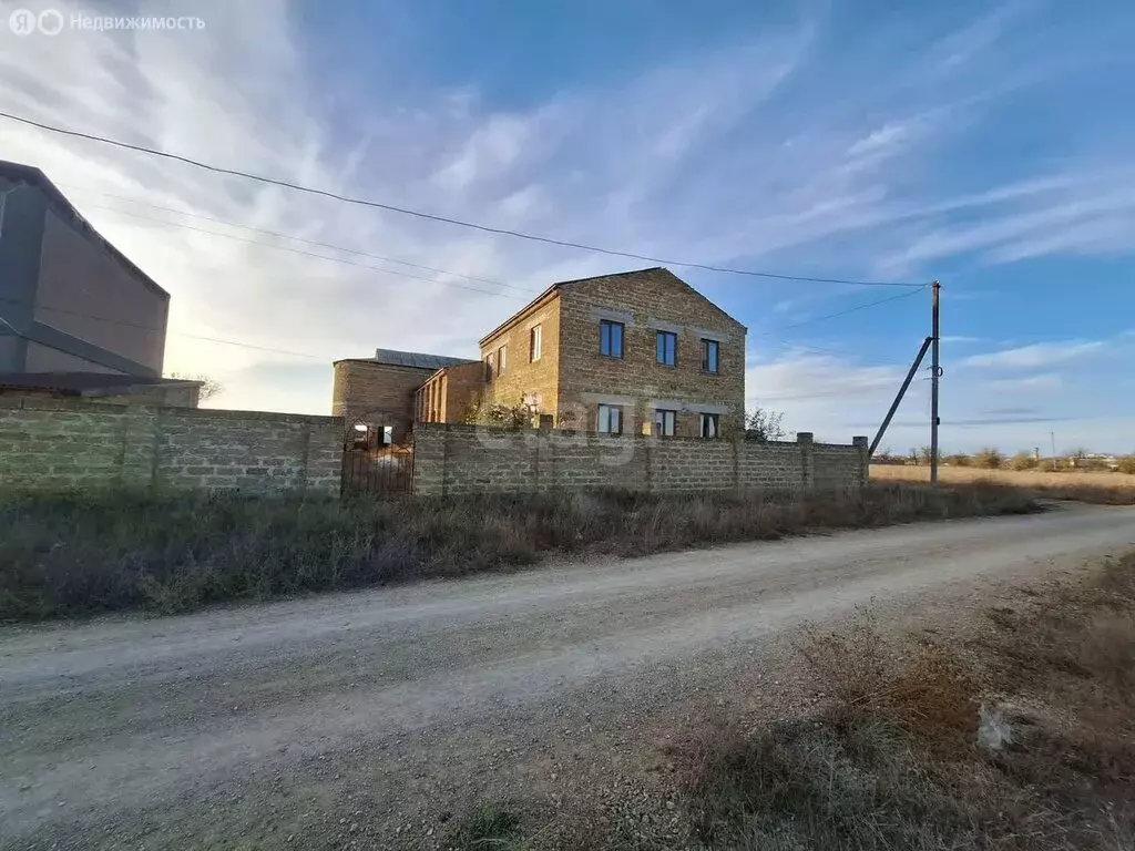 Дом в Михайловка, Интернациональная улица (191 м) - Фото 1