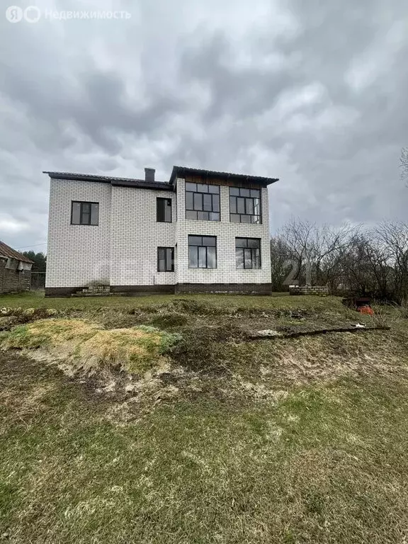 Дом в село Карамышево, улица Ленина, 2 (130 м) - Фото 1