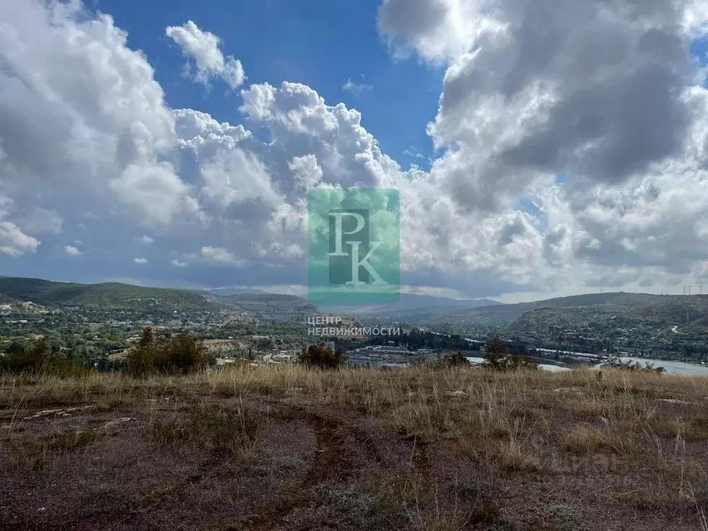 Участок в Севастополь, Севастополь, Инкерман г. ул. Мостовая, 8 (10.0 ... - Фото 1