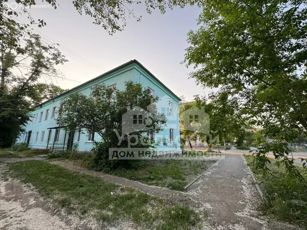2-комнатная квартира: Алапаевск, улица Тюрикова, 5 (50.5 м) - Фото 1