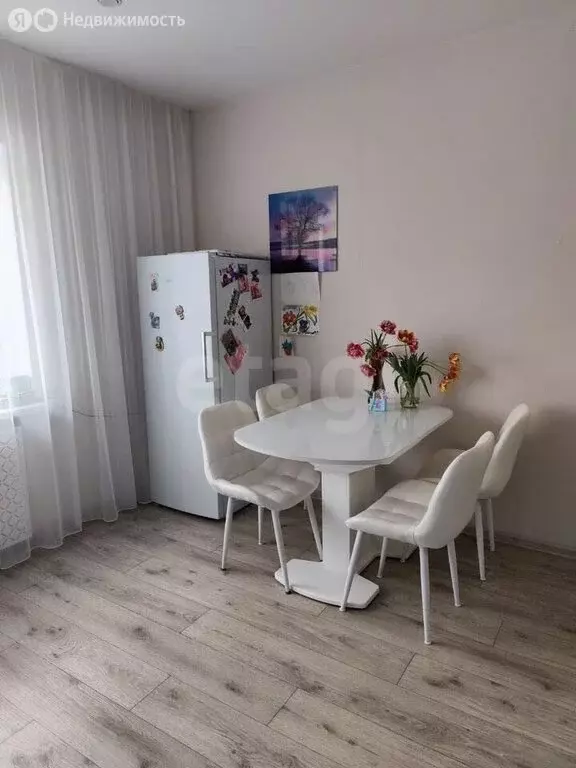 2-комнатная квартира: Воронеж, улица Академика Конопатова, 11 (82.3 м) - Фото 1
