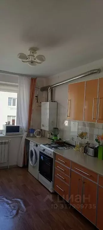 2-к кв. Калужская область, Калуга ул. Братьев Луканиных, 13 (56.1 м) - Фото 0