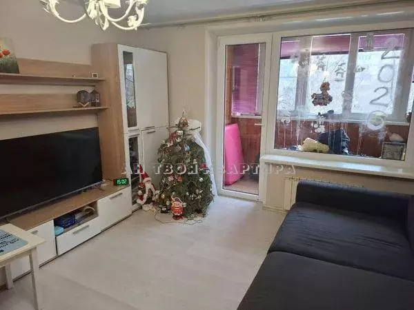 Продается 1-комнатная квартира - Фото 1