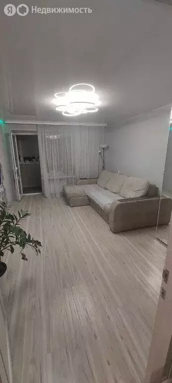 3-комнатная квартира: Арамиль, улица Ленина, 2 (57.4 м) - Фото 2