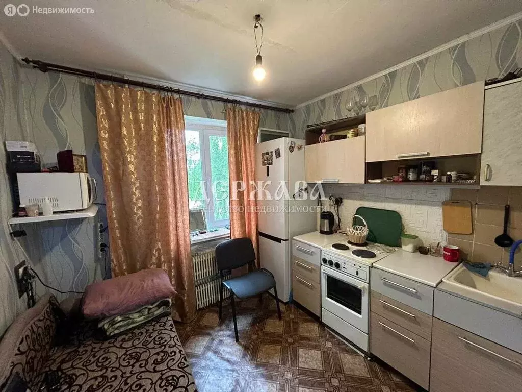 1-комнатная квартира: Старый Оскол, Комсомольский проспект, 3Б (30 м) - Фото 1