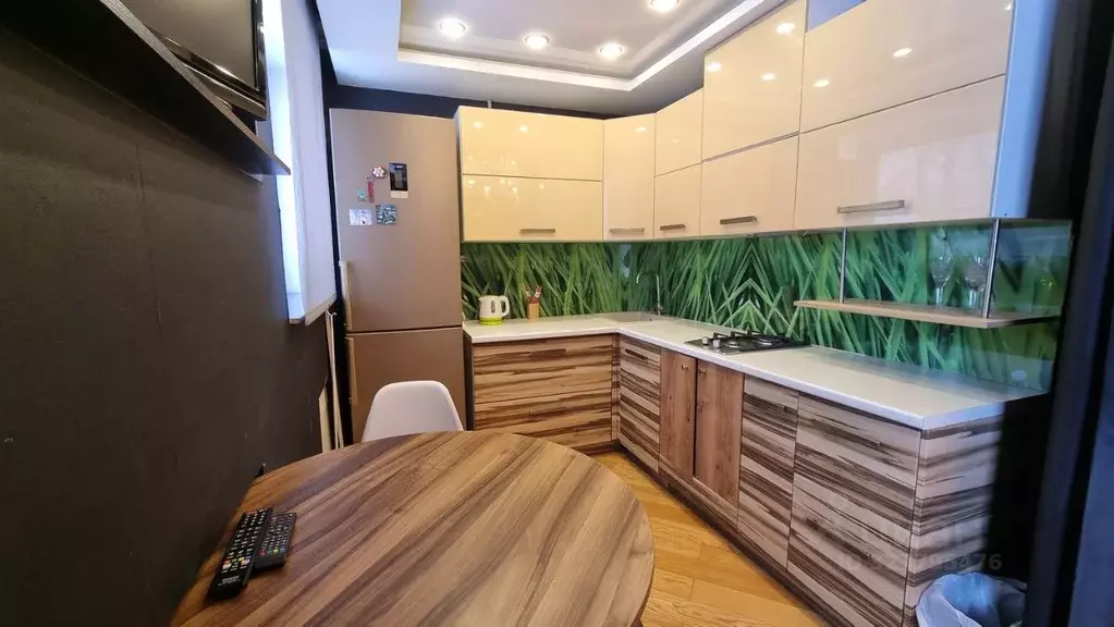 2-к кв. Свердловская область, Екатеринбург ул. Самолетная, 25 (41.6 м) - Фото 2