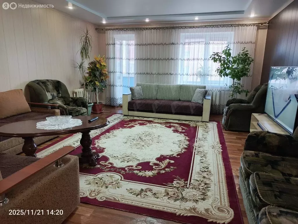 2-комнатная квартира: Астрахань, Васильковая улица, 21к1 (98.9 м) - Фото 1