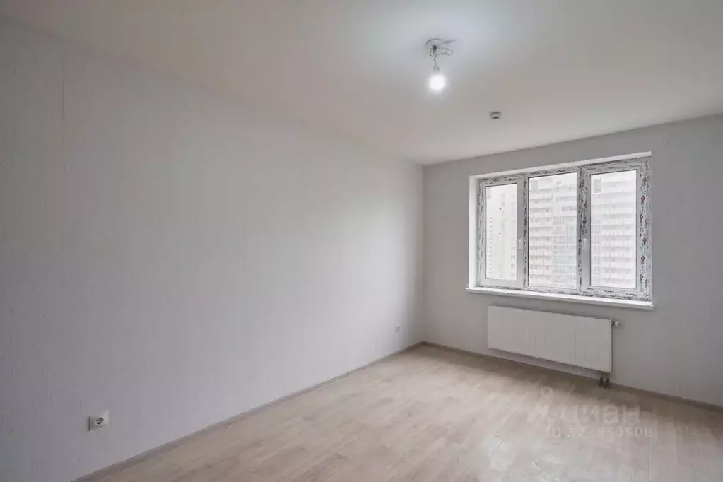 3-к кв. Санкт-Петербург Ленинский просп., 68 (75.9 м) - Фото 1