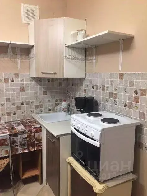 Студия Тюменская область, Тюмень ул. Новоселов, 115 (17.0 м) - Фото 0