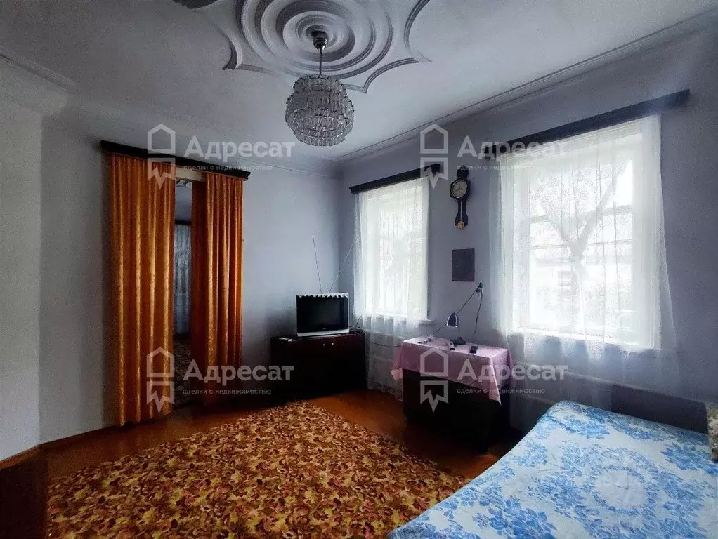 Дом в Волгоградская область, Волгоград Автономная ул. (90 м) - Фото 0