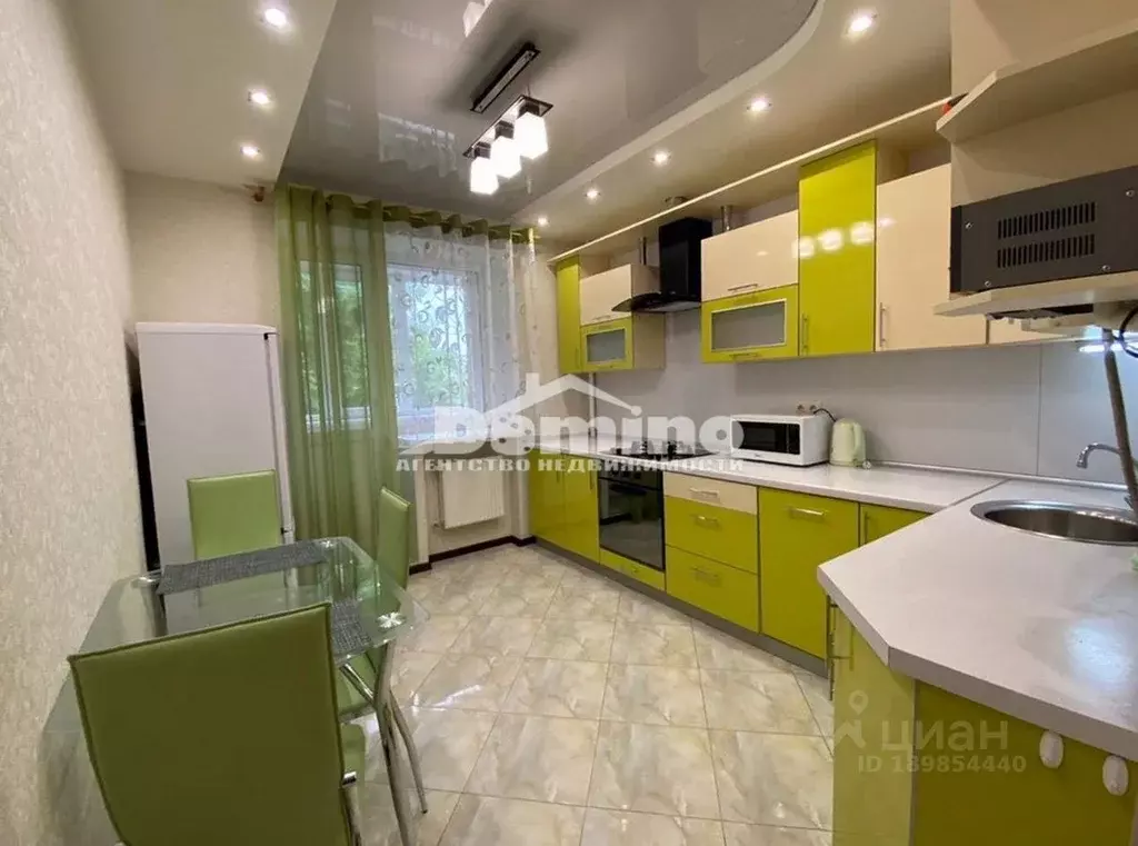 2-к кв. Калужская область, Калуга ул. Чичерина, 29 (70.0 м) - Фото 2