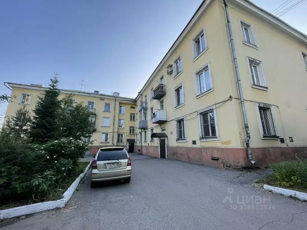 2-к кв. Кемеровская область, Новокузнецк ул. Петракова, 52 (57.0 м) - Фото 0
