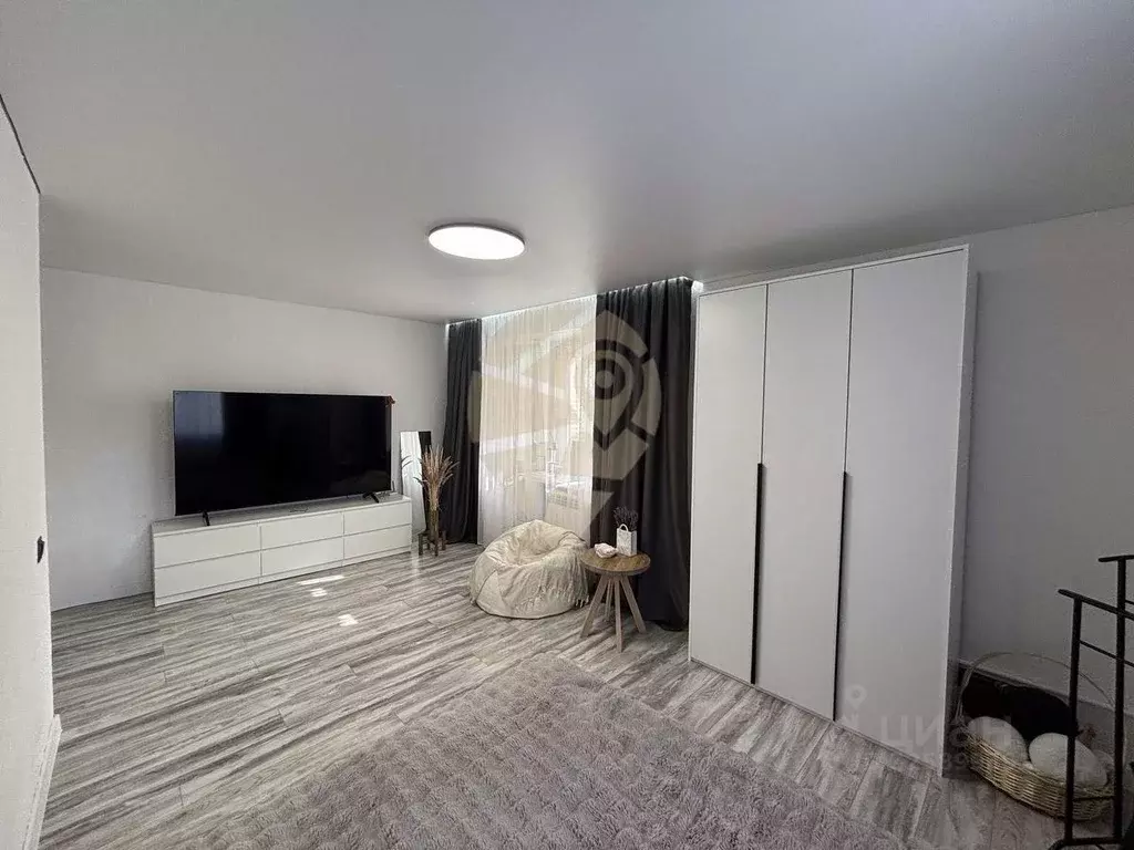 1-к кв. Белгородская область, Старый Оскол Лебединец мкр, 6 (31.0 м) - Фото 2