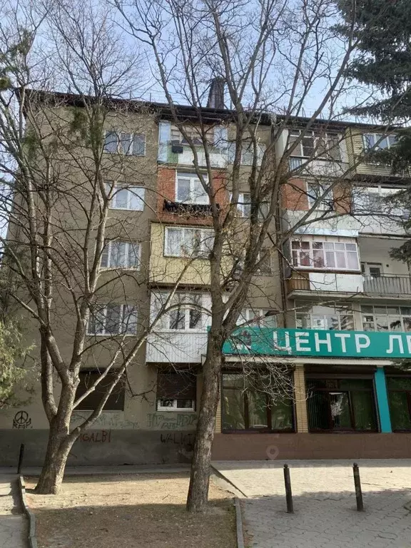 2-к кв. Карачаево-Черкесия, Черкесск просп. Ленина, 87 (40.0 м) - Фото 1