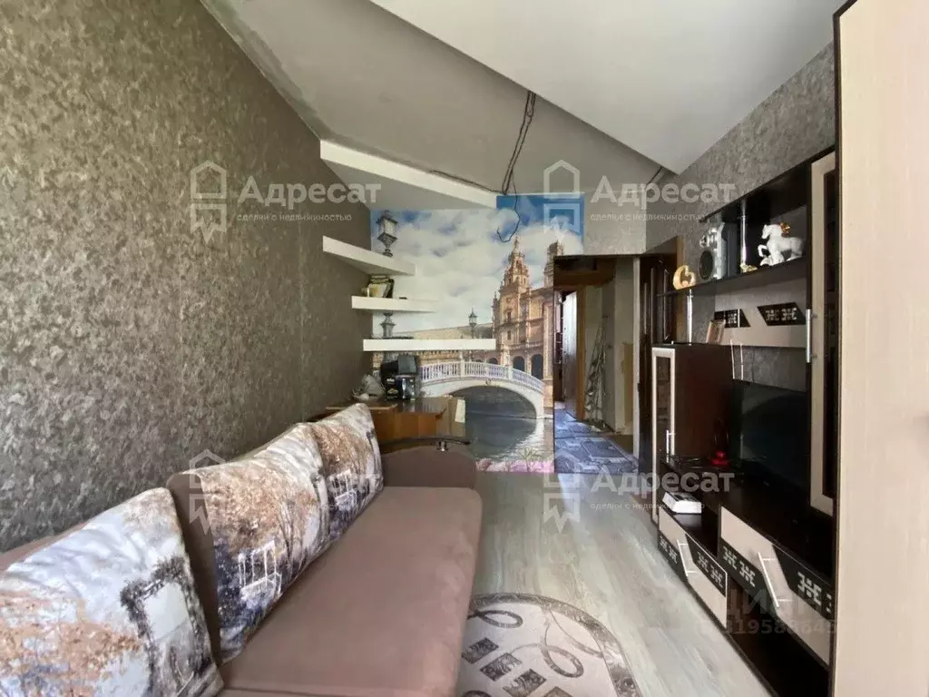 3-к кв. Волгоградская область, Волгоград ул. Гвоздкова, 16 (63.2 м) - Фото 0