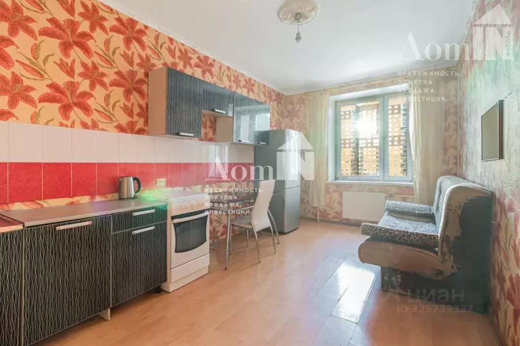 3-к кв. Санкт-Петербург Пулковская ул., 8к4 (91.7 м) - Фото 1