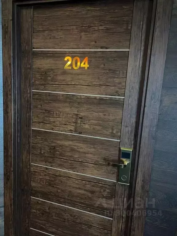 Комната Ханты-Мансийский АО, Сургут ул. Григория Кукуевицкого, 15/3 - Фото 1