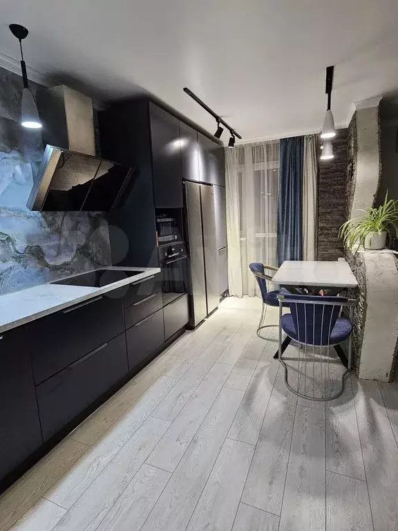 3-к. квартира, 80 м, 17/18 эт. - Фото 0