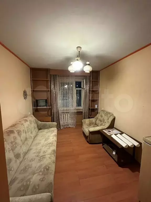 Комната 12 м в 1-к., 2/5 эт. - Фото 0