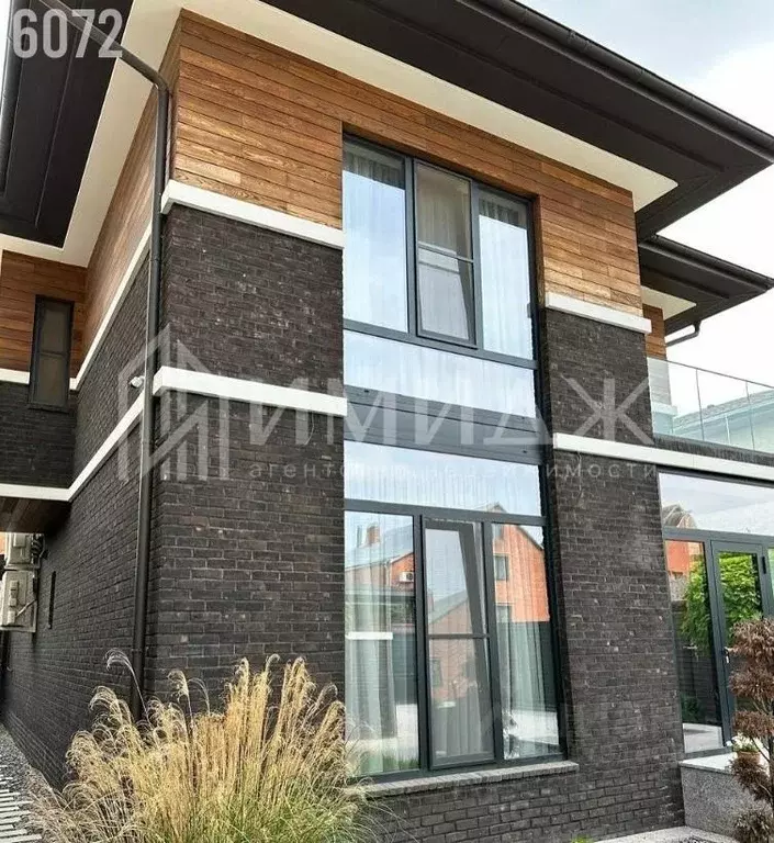 Дом в Краснодарский край, Сириус пгт ул. Щирова (250 м) - Фото 1