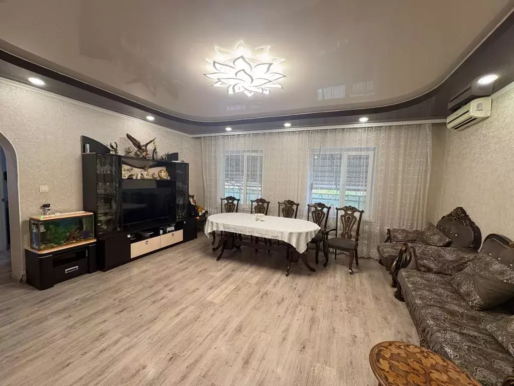 Дом в Ставропольский край, Новоалександровский муниципальный округ, ... - Фото 1