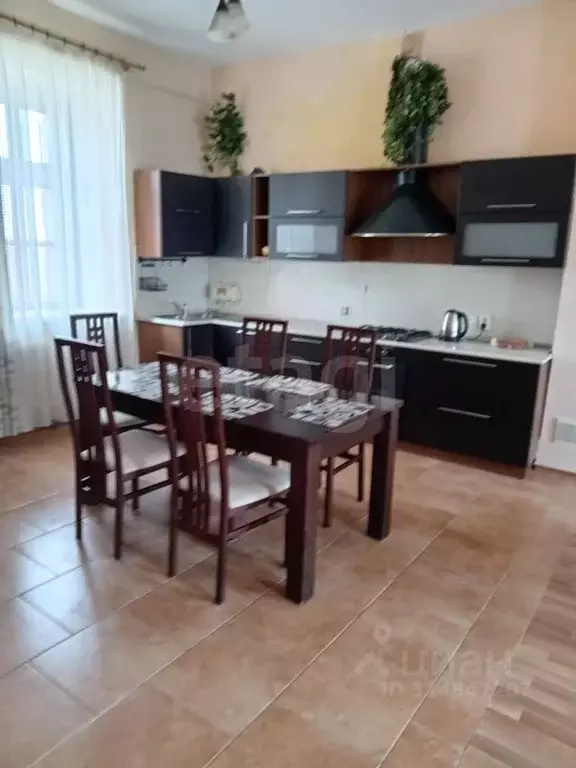 3-к кв. Ярославская область, Ярославль ул. Собинова, 27к2 (107.0 м) - Фото 1