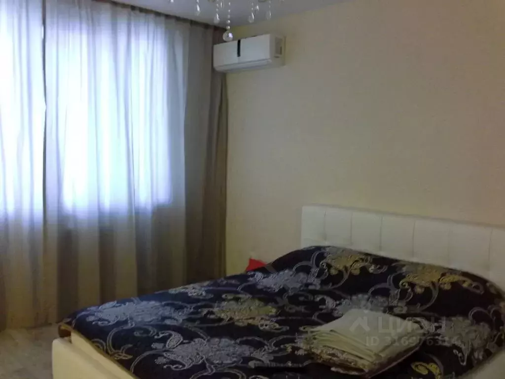 1-к кв. Чувашия, Чебоксары ул. Пирогова, 1к1 (50.0 м) - Фото 0