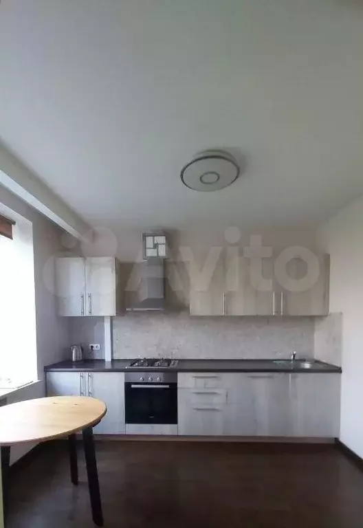 2-к. квартира, 58 м, 6/8 эт. - Фото 0