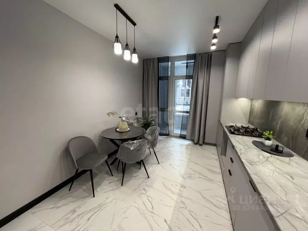 2-к кв. Ставропольский край, Ставрополь просп. Российский, 12к2 (62.0 ... - Фото 1