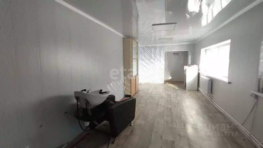 Помещение свободного назначения в Белгородская область, Поселок ... - Фото 2