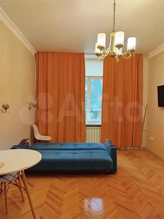 Комната 18 м в 4-к., 2/8 эт. - Фото 0