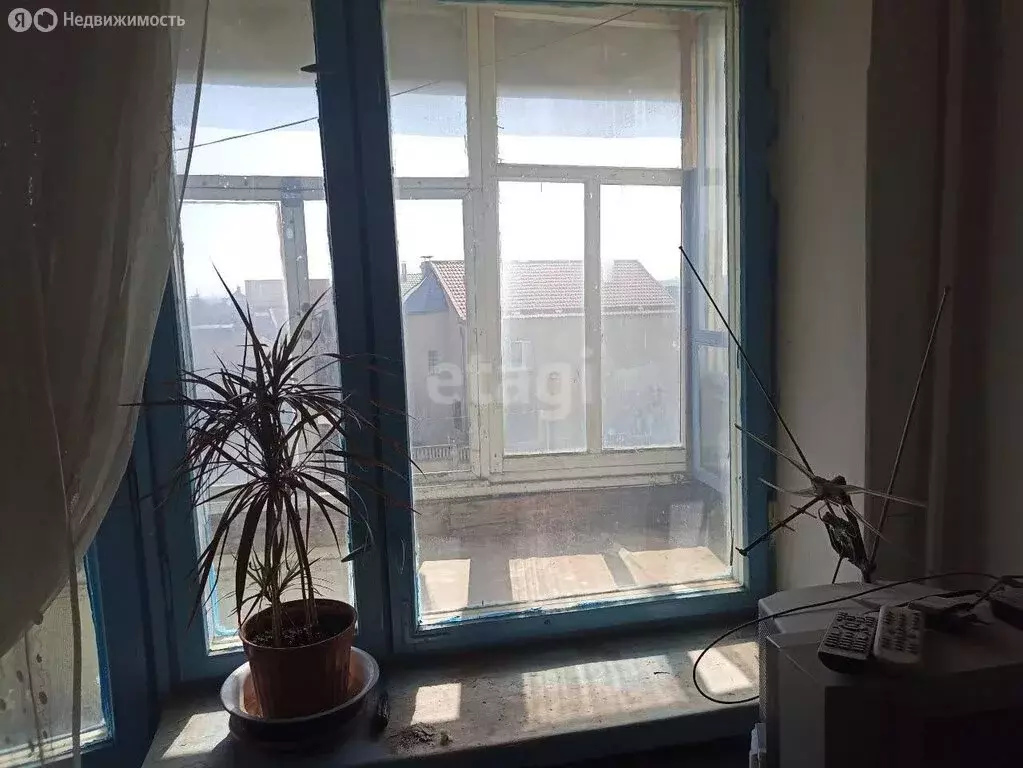 1-комнатная квартира: Молодёжное, Крымская улица, 13 (31.7 м) - Фото 2