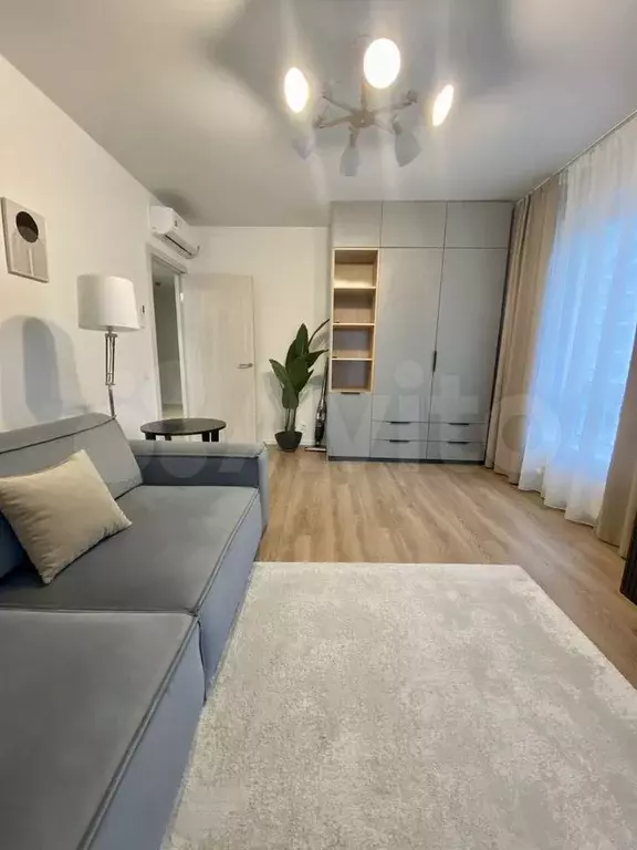2-к. квартира, 50 м, 10/33 эт. - Фото 1