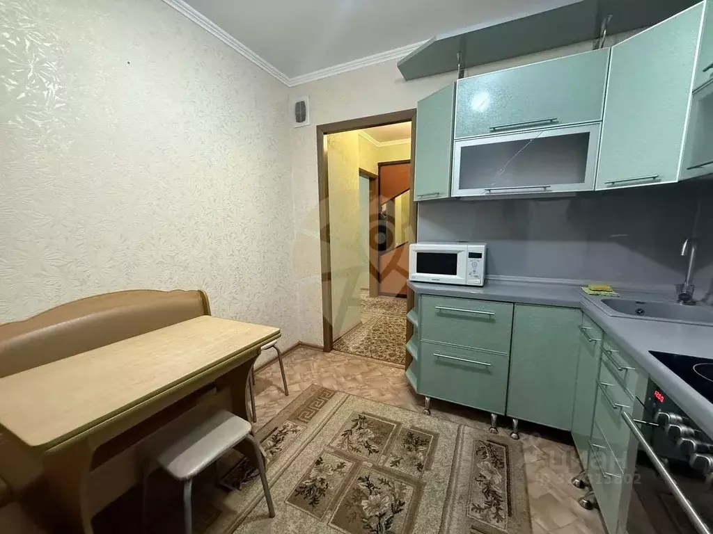 2-к кв. Белгородская область, Старый Оскол Восточный мкр, 14 (53.0 м) - Фото 2