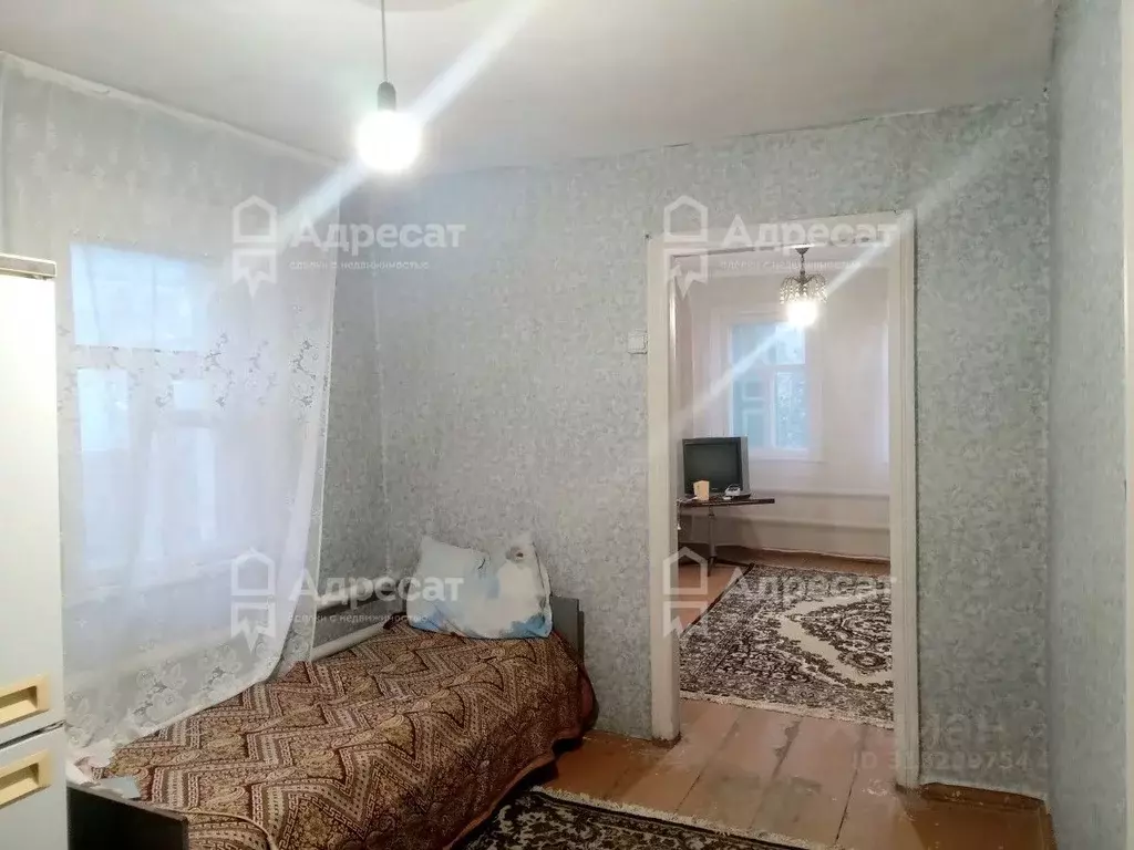 Дом в Волгоградская область, Волгоград Шефская ул. (46 м) - Фото 0