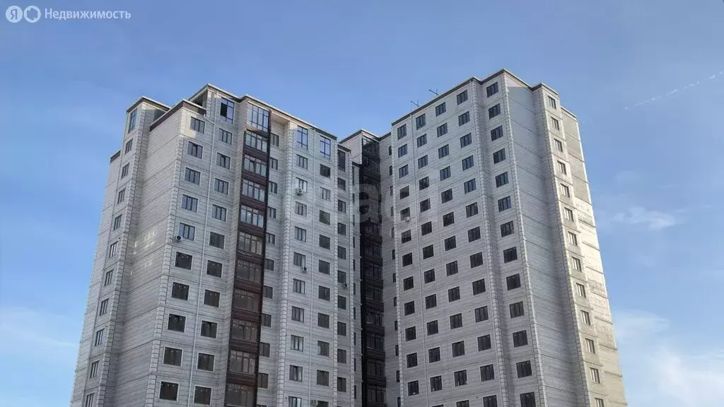 3-комнатная квартира: Махачкала, улица Азизова, 38 (98.2 м) - Фото 2