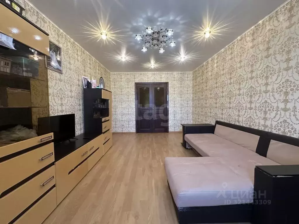 2-к кв. Башкортостан, Стерлитамак ул. Артема, 108 (52.2 м) - Фото 1