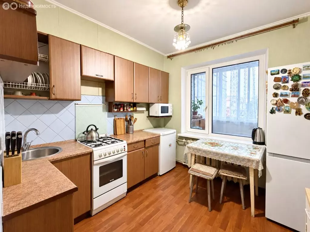 2-комнатная квартира: посёлок Дивное, Молодёжная улица, 11 (52 м) - Фото 2
