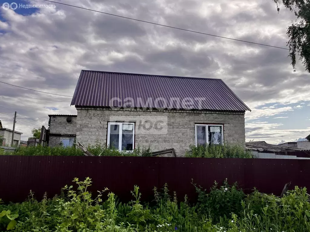 Дом в Большие Ключищи, улица Мира, 8 (1600 м) - Фото 1