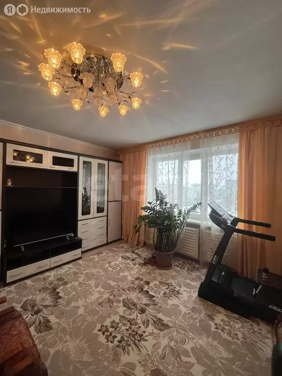 3-комнатная квартира: Усинск, улица Ленина, 19 (66.1 м) - Фото 2