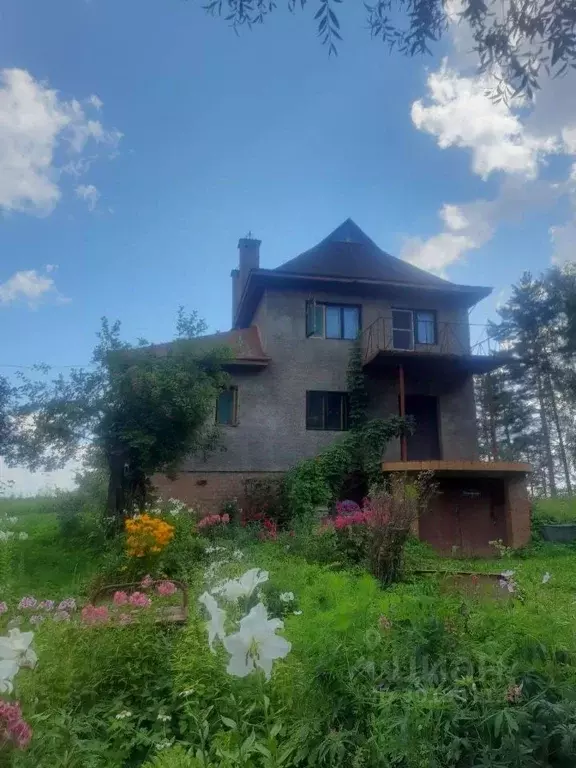 Дом в Новгородская область, Маловишерский район, Бургинское с/пос, д. ... - Фото 0