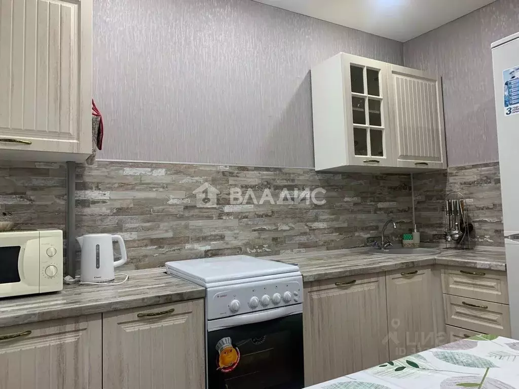 3-к кв. Белгородская область, Белгород ул. Губкина, 24к2 (60.0 м) - Фото 0