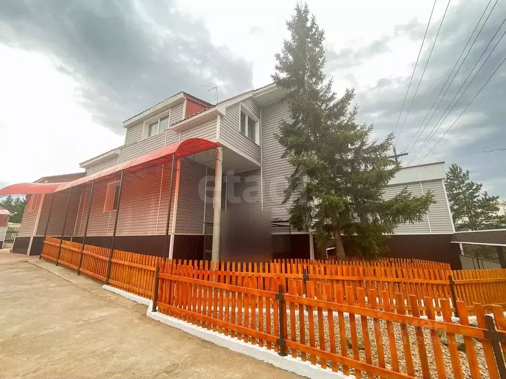 Дом в Бурятия, Улан-Удэ Тепличный мкр, 24-й кв-л, 13 (267 м) - Фото 0