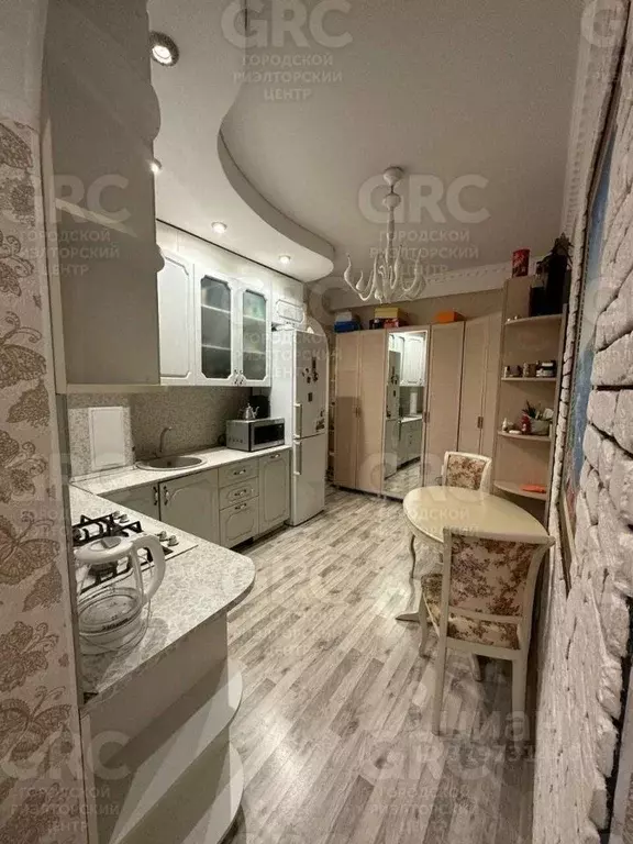 2-к кв. Краснодарский край, Сочи Молодогвардейская ул., 2/30 (46.0 м) - Фото 0