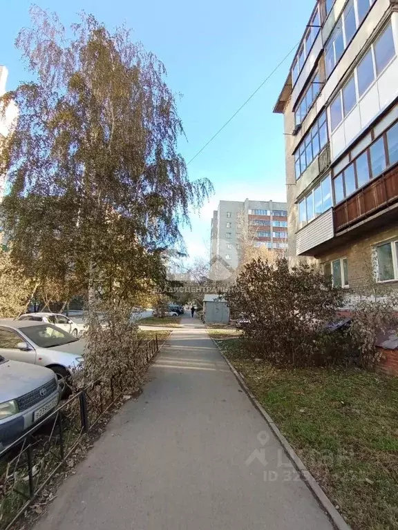 3-к кв. Новосибирская область, Новосибирск Сибирская ул., 44 (50.0 м) - Фото 1