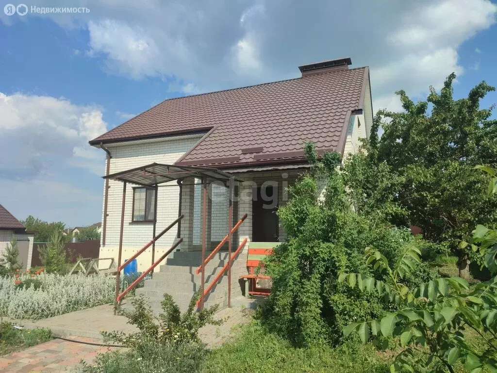 Дом в посёлок Майский, проспект 50-летия Белгородской области (166 м) - Фото 1