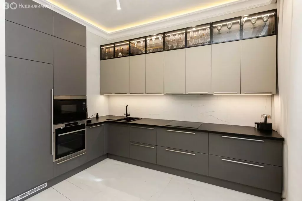 Дом в посёлок Прибрежное, Живописная улица (215 м) - Фото 1