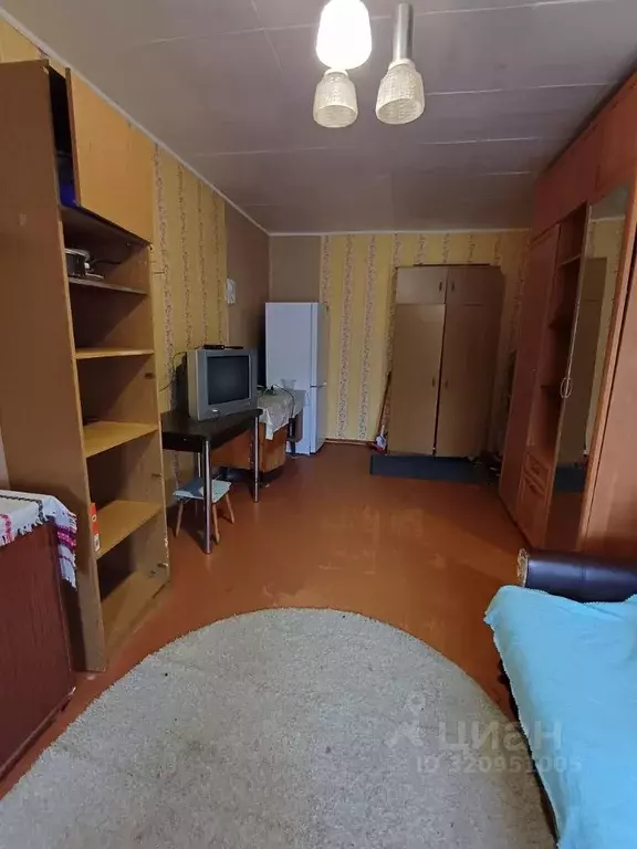 Комната Псковская область, Псков ул. Ижорского Батальона, 5 (17.1 м) - Фото 1