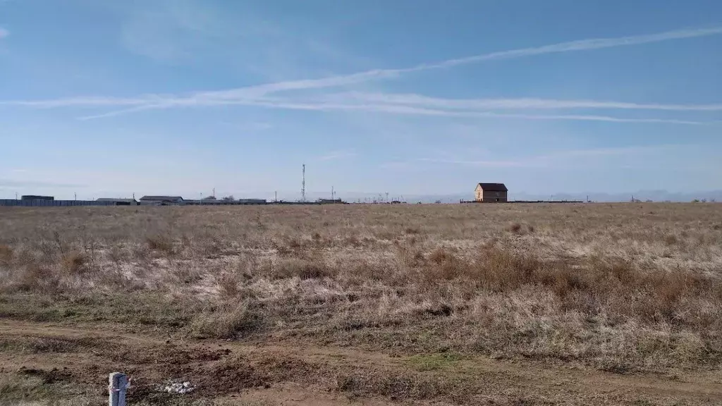 участок в крым, черноморский район, с. межводное ул. генерала болатова . - Фото 0